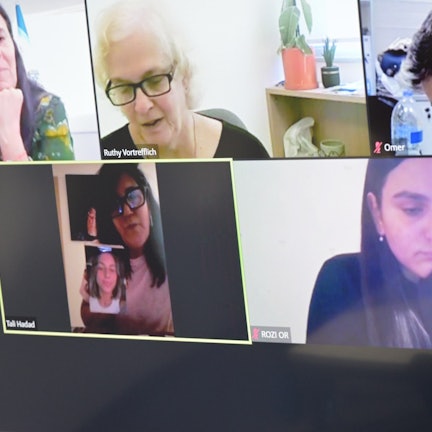 Partnerschaftsvertrag-Ganey-Tikva-Live-Schalte-nach Israel
Betroffene berichten über den Überfall der Hamas