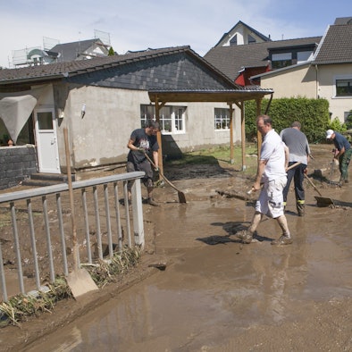 2014 im Unwetter sah es in Wachtberg-Niederbachem schlammig aus