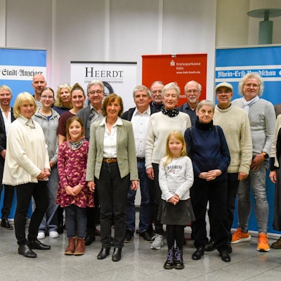 Das Foto zeigt die Gewinner des Fotowettbewerbs.