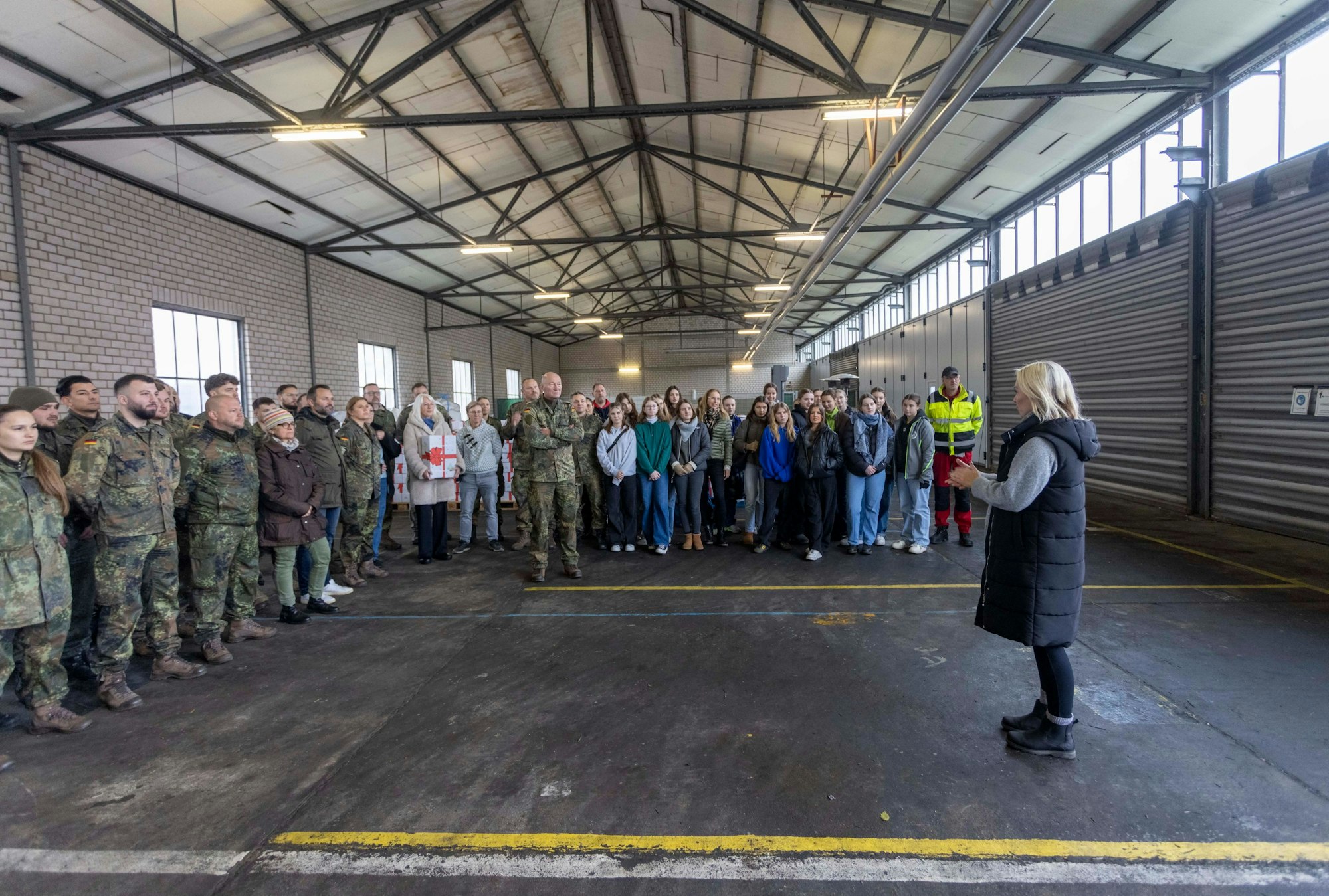 Gemeinsam viel erreicht: Die Helferinnen und Helfer der diesjährigen Packaktion