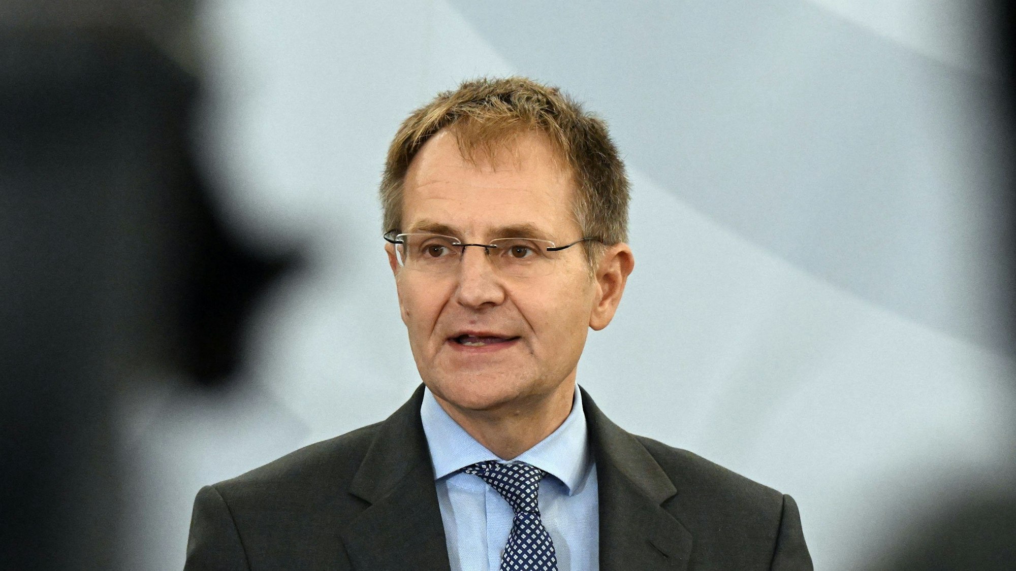 Der bisherige Generalbundesanwalt Peter Frank soll neuer Richter am Bundesverfassungsgericht in Karlsruhe werden.