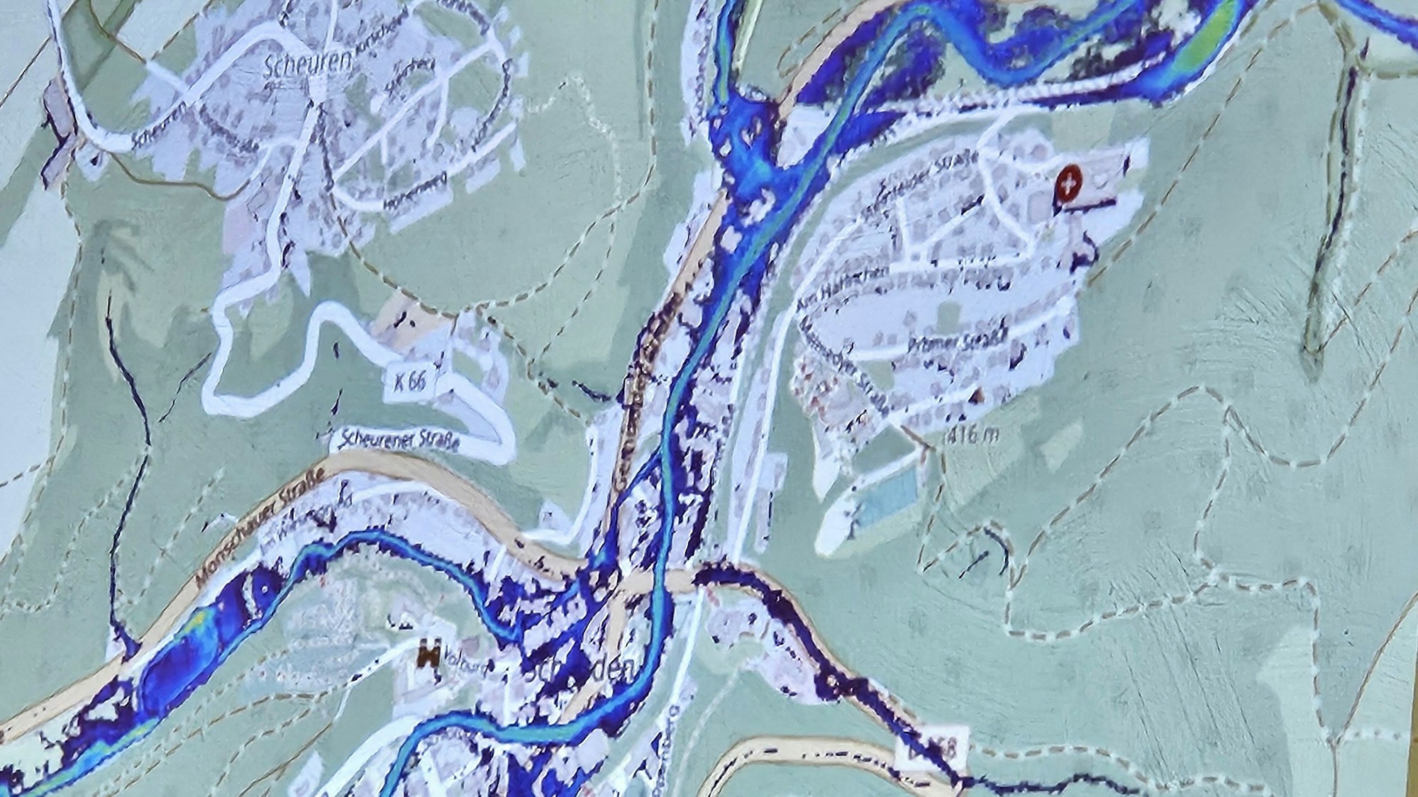 Zu sehen ist eine Karte von Schleiden mit blauen Überlutungsflächen.
