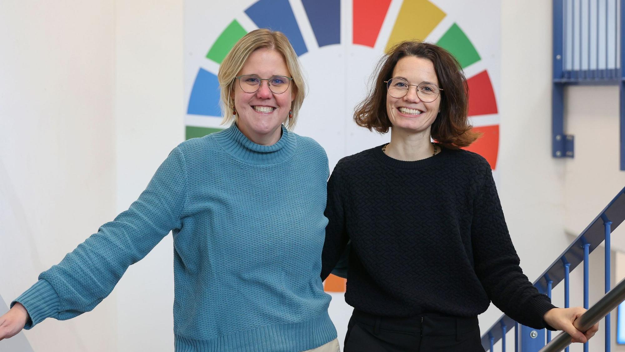 Ingvilt Marcoe und Johanna Seigerschmidt von der Gesamtschule Pulheim