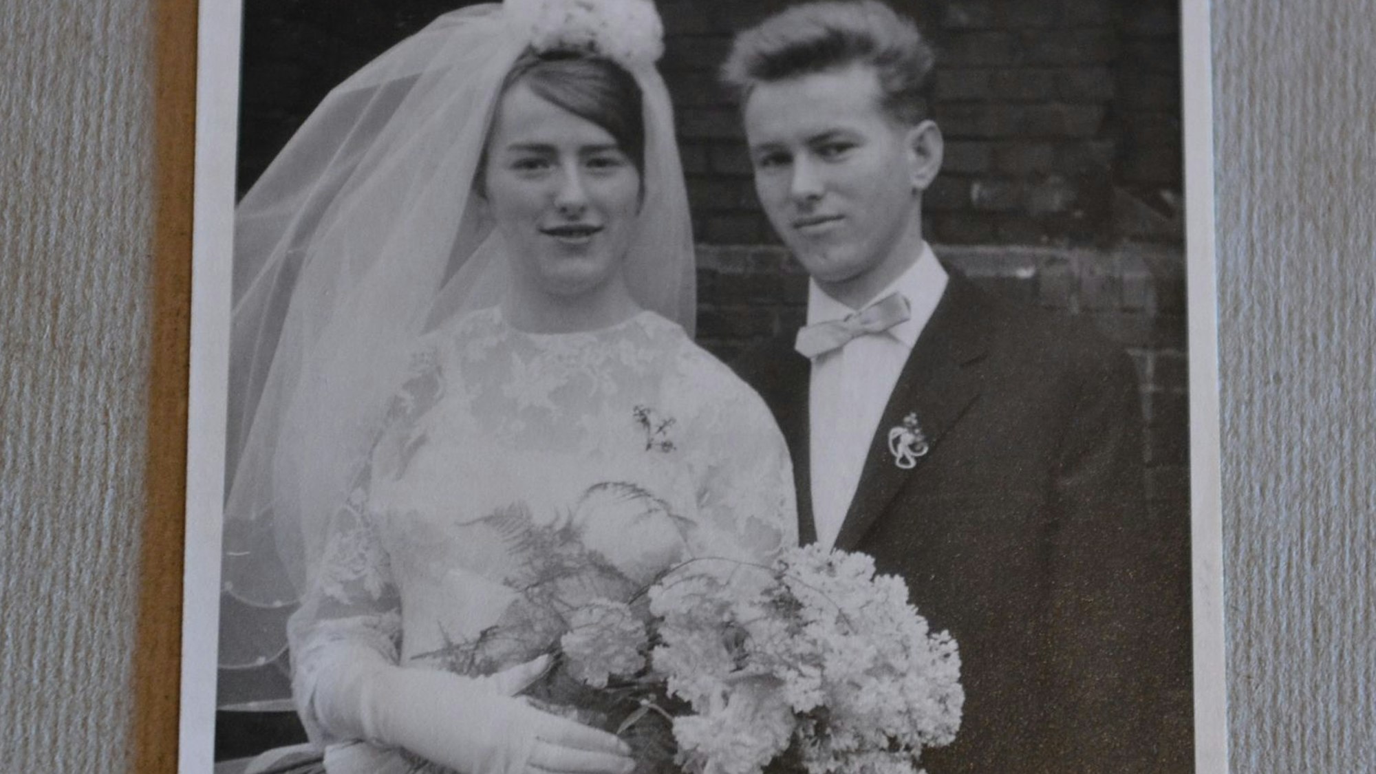 Das Bild ist das Hochzeitsfoto der Janots.