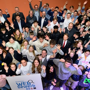 Schülerinnen und Schüler, Lehrkräfte und Preispaten