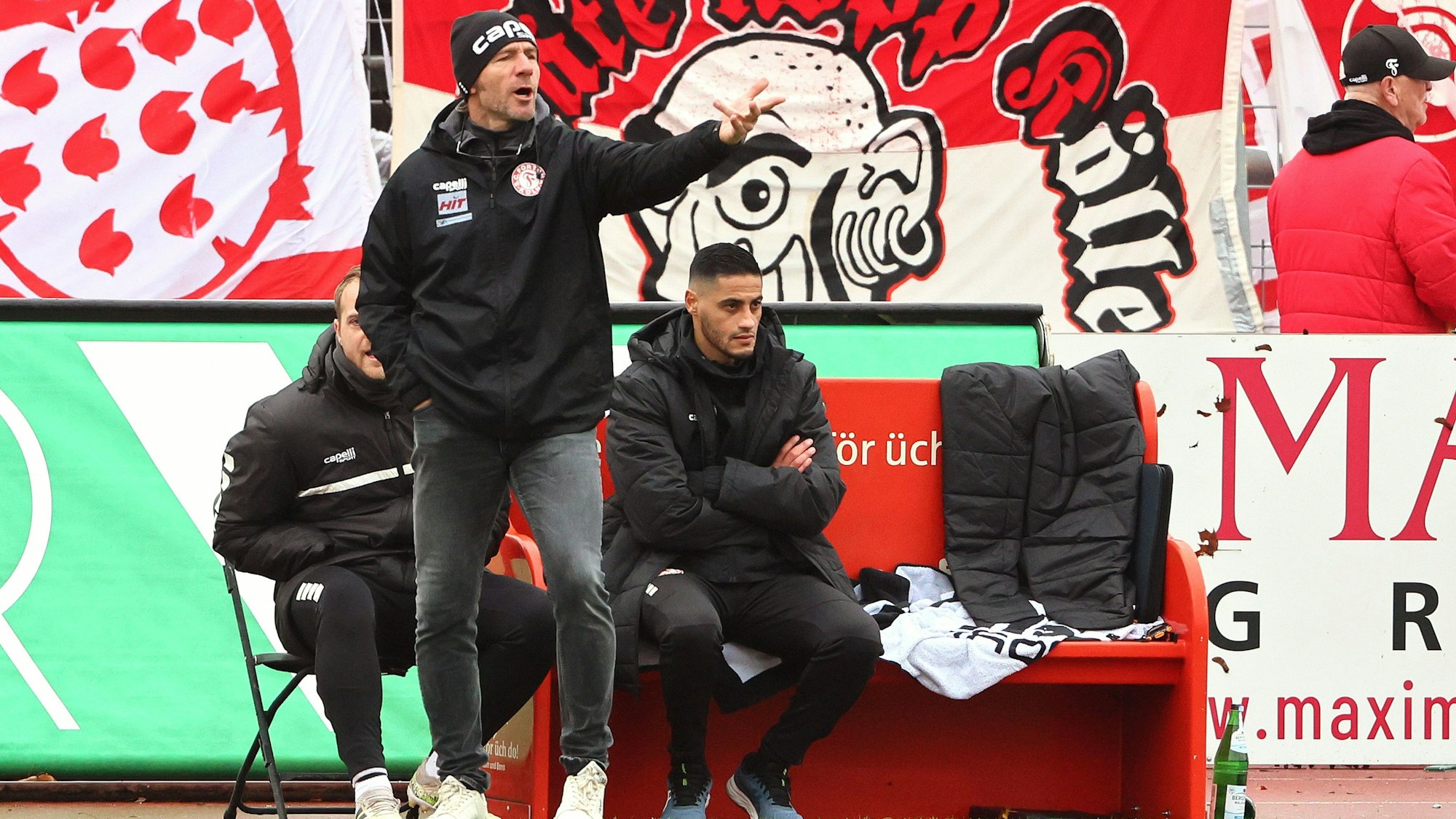 SC Fortuna Köln vs. Rödinghausen, 4.Liga,
Trainer Markus von Ahlen (Fortuna), 25.11.2023, Bild: Herbert Bucco