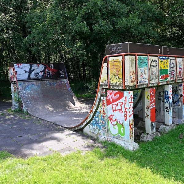 Das Foto zeigt den Skaterpark an der Saaler Mühle in Bensberg