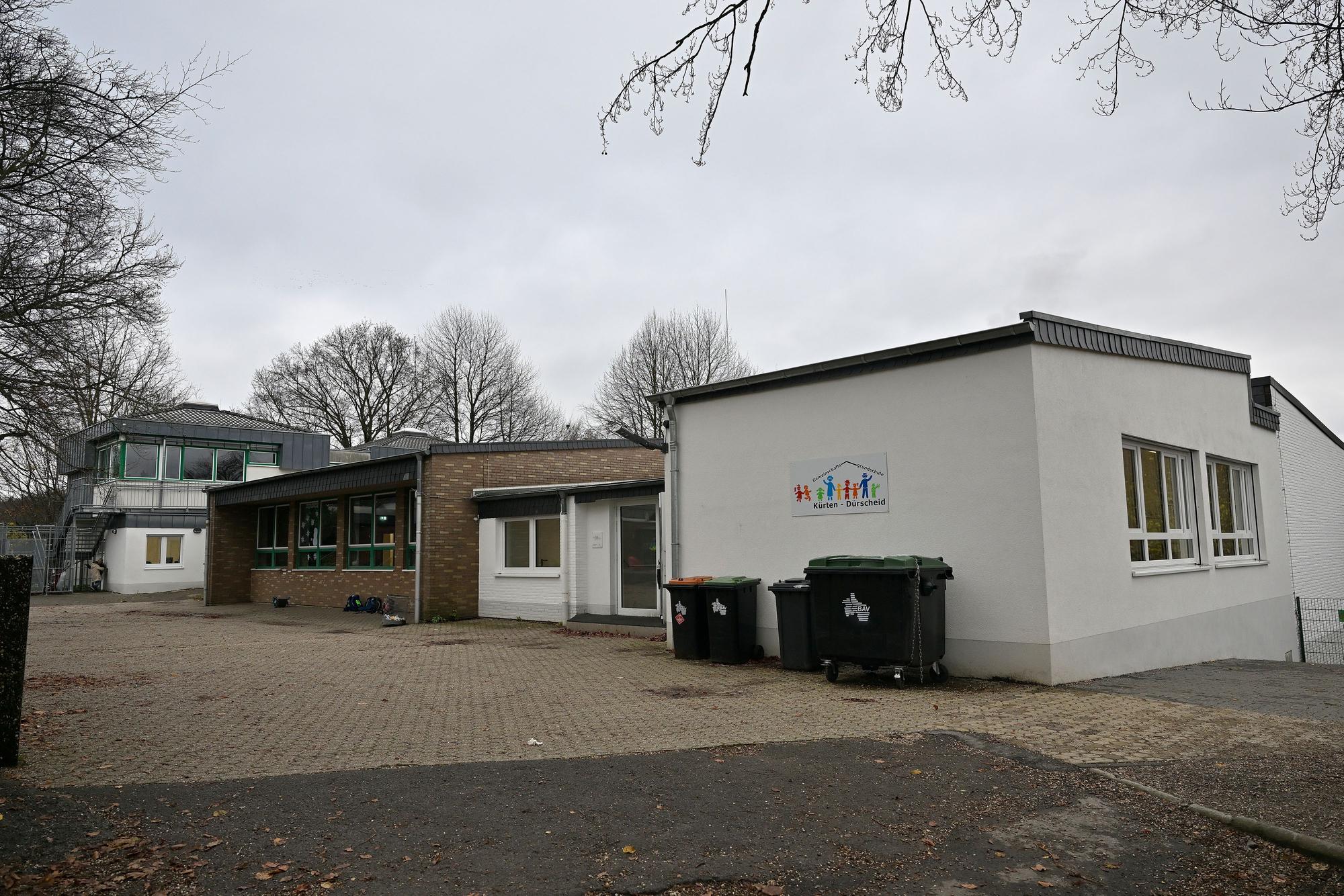Das Foto zeigt die Gemeinschaftsgrundschule in Kürten-Dürscheid.