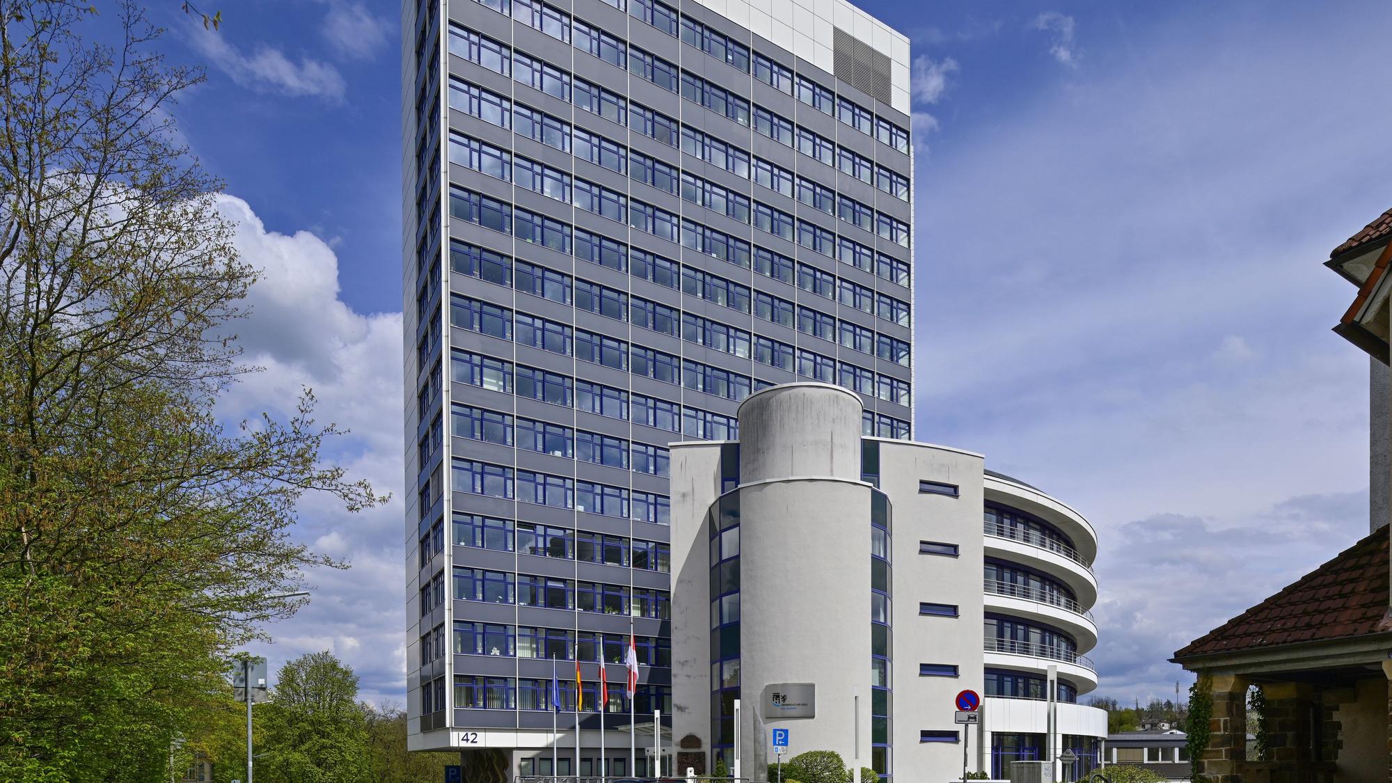 Blick auf das Kreishaus in Gummersbach