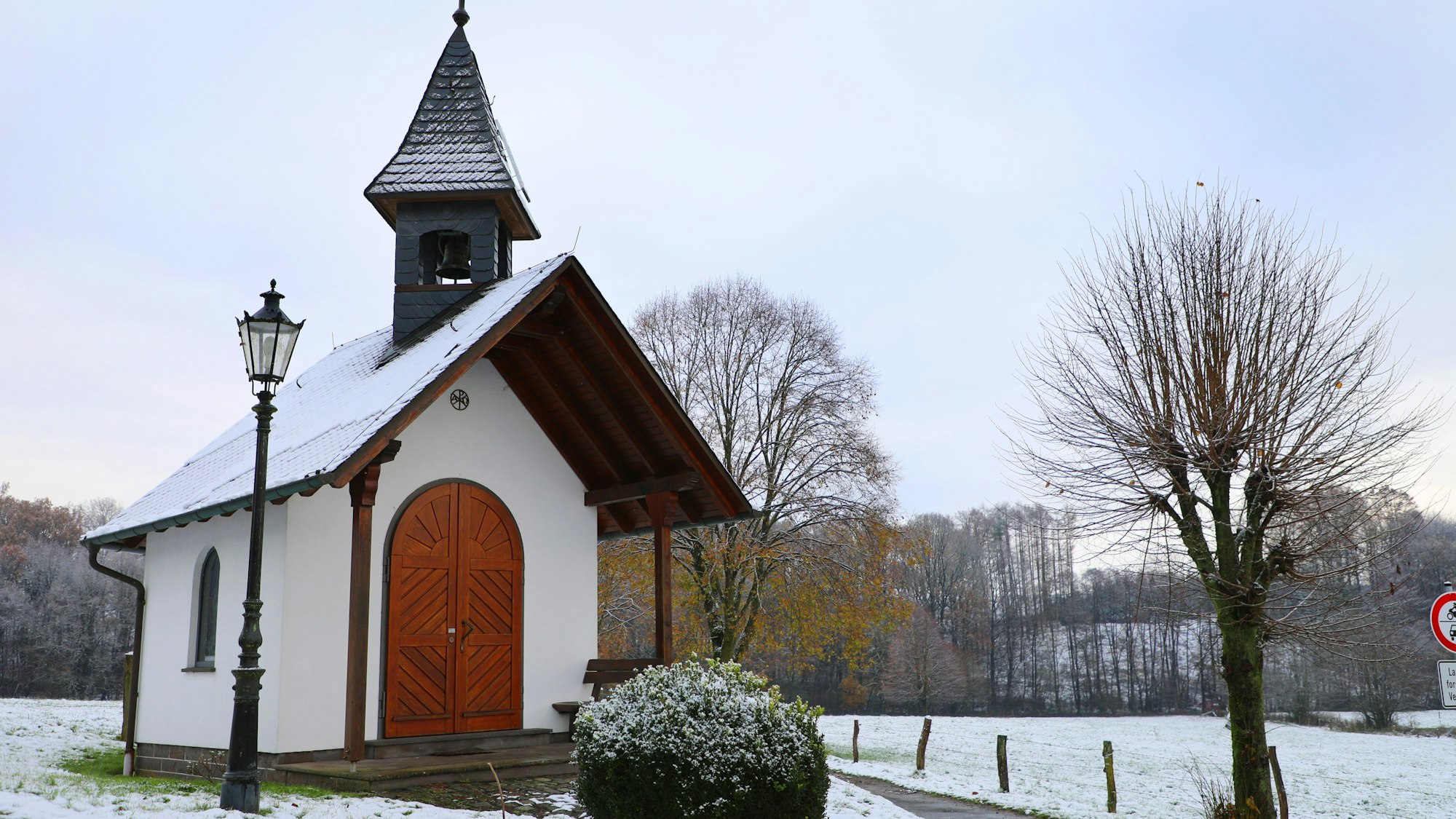 Kapelle im Schnee