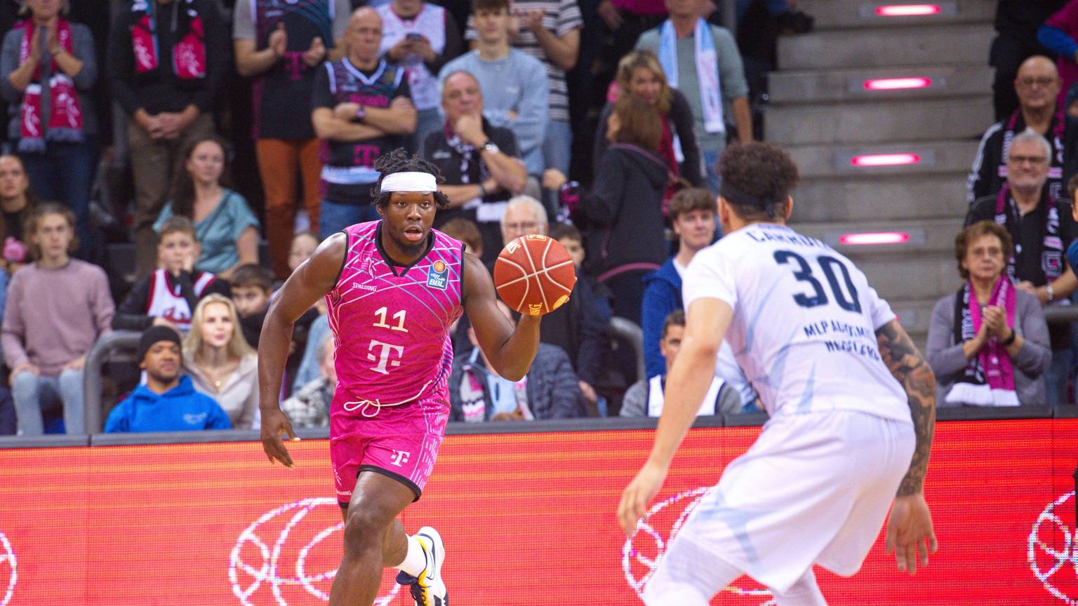 Brian Fobbs (links) versenkte in Braunschweig lediglich einen Dreier bei insgesamt vier Versuchen.