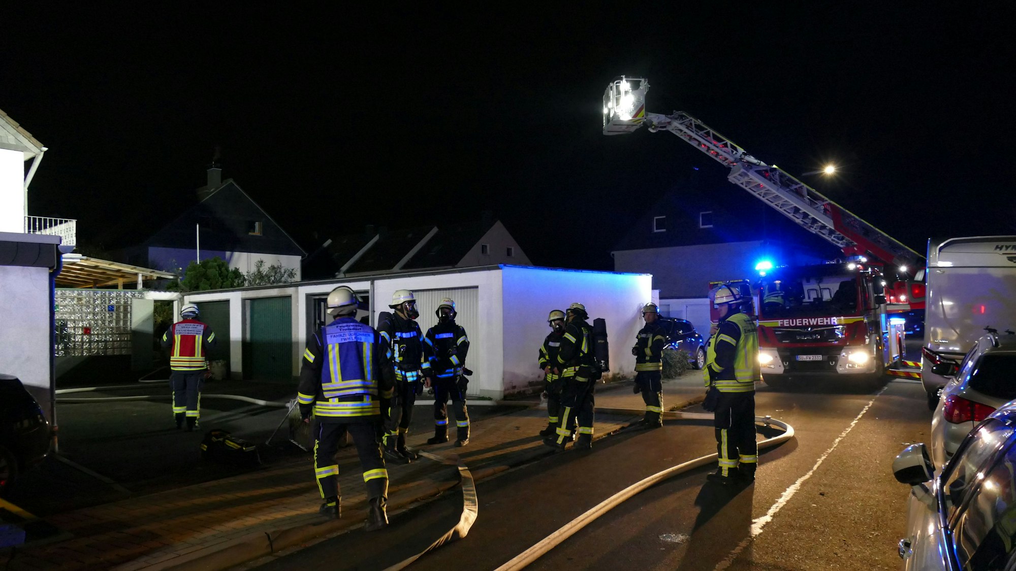 Feuerwehrleute im Einsatz.