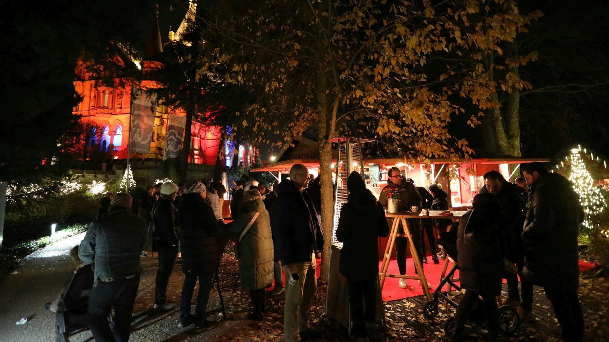 Adventszeit auf Schloss Drachenburg in Königswinter.