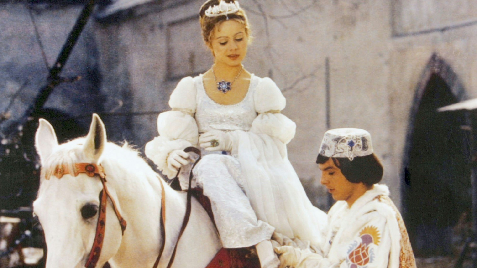 Szene aus dem Film „Drei Haselnüsse für Aschenbrödel“.