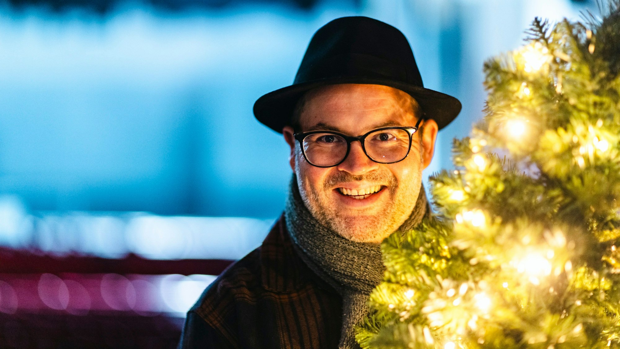 Mit seinem Programm „Janz besinnlich“ tourt Björn Heuser durch die Region. Das gleichnamige Album ist gerade erschienen.