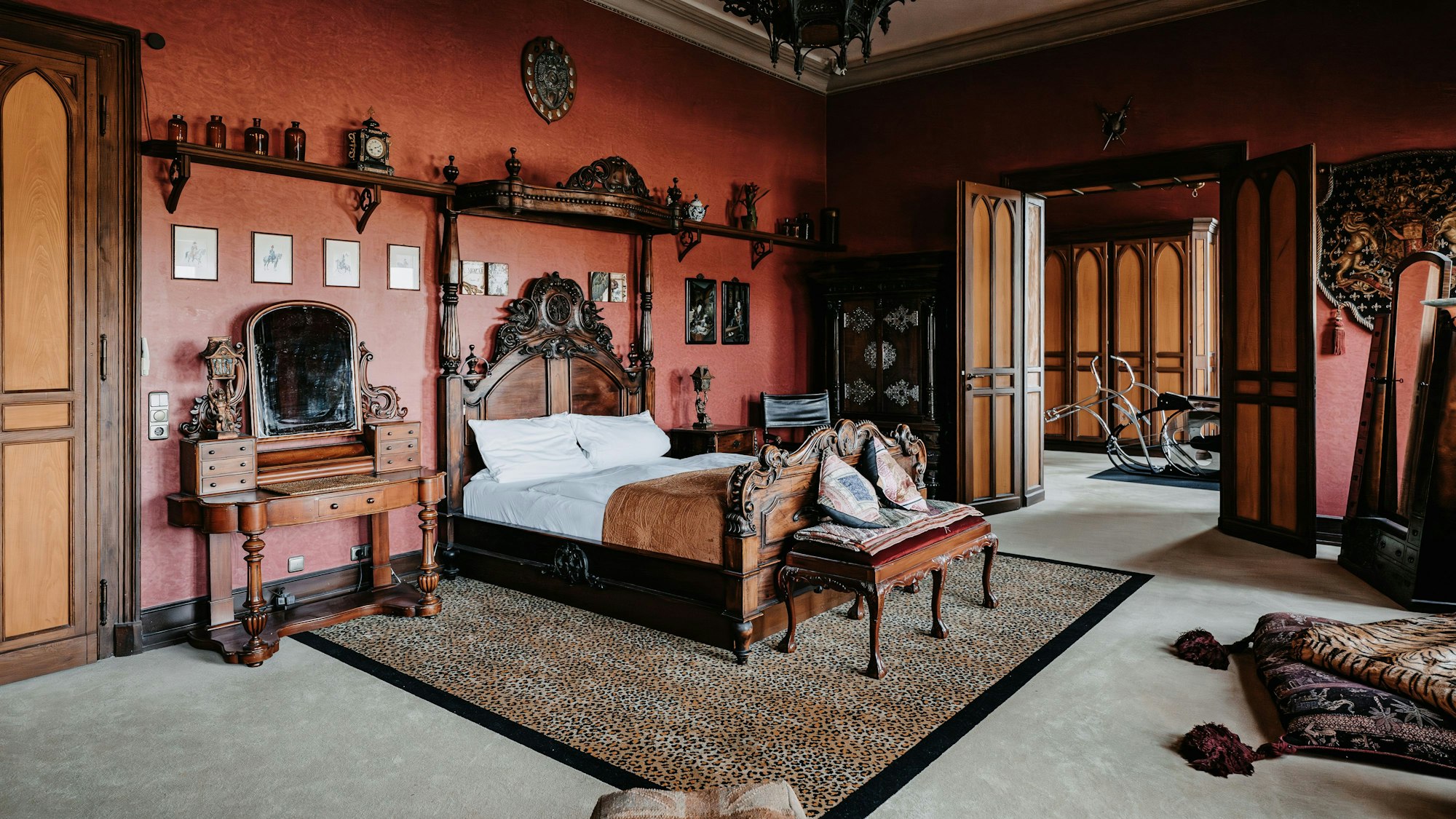 Die als Themenzimmer eingerichteten Schlafräume können mit gemietet werden.