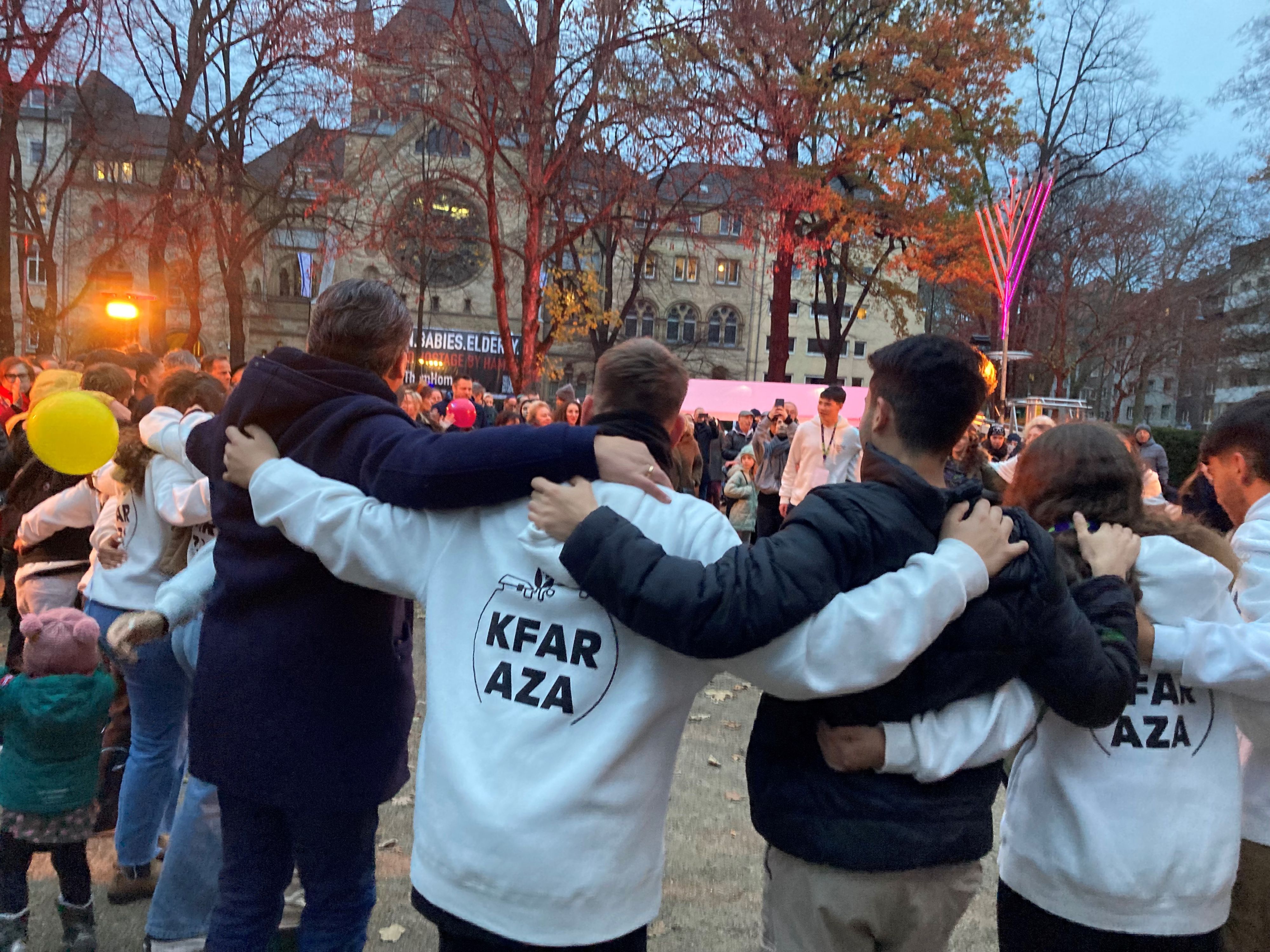 Chanukka auf dem Rathenauplatz