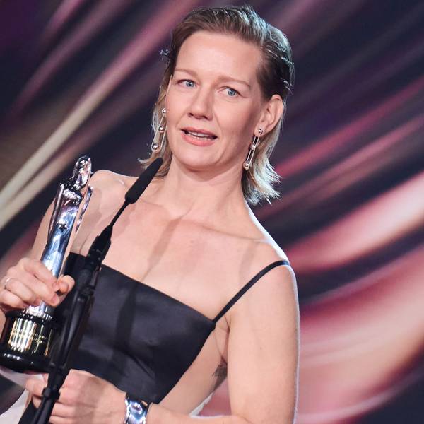 Sandra Hüller, Schauspielerin, hat in den USA einen Kritikerpreis erhalten und damit ihre Chancen im laufenden Trophäen-Wettbewerb weiter ausgebaut.