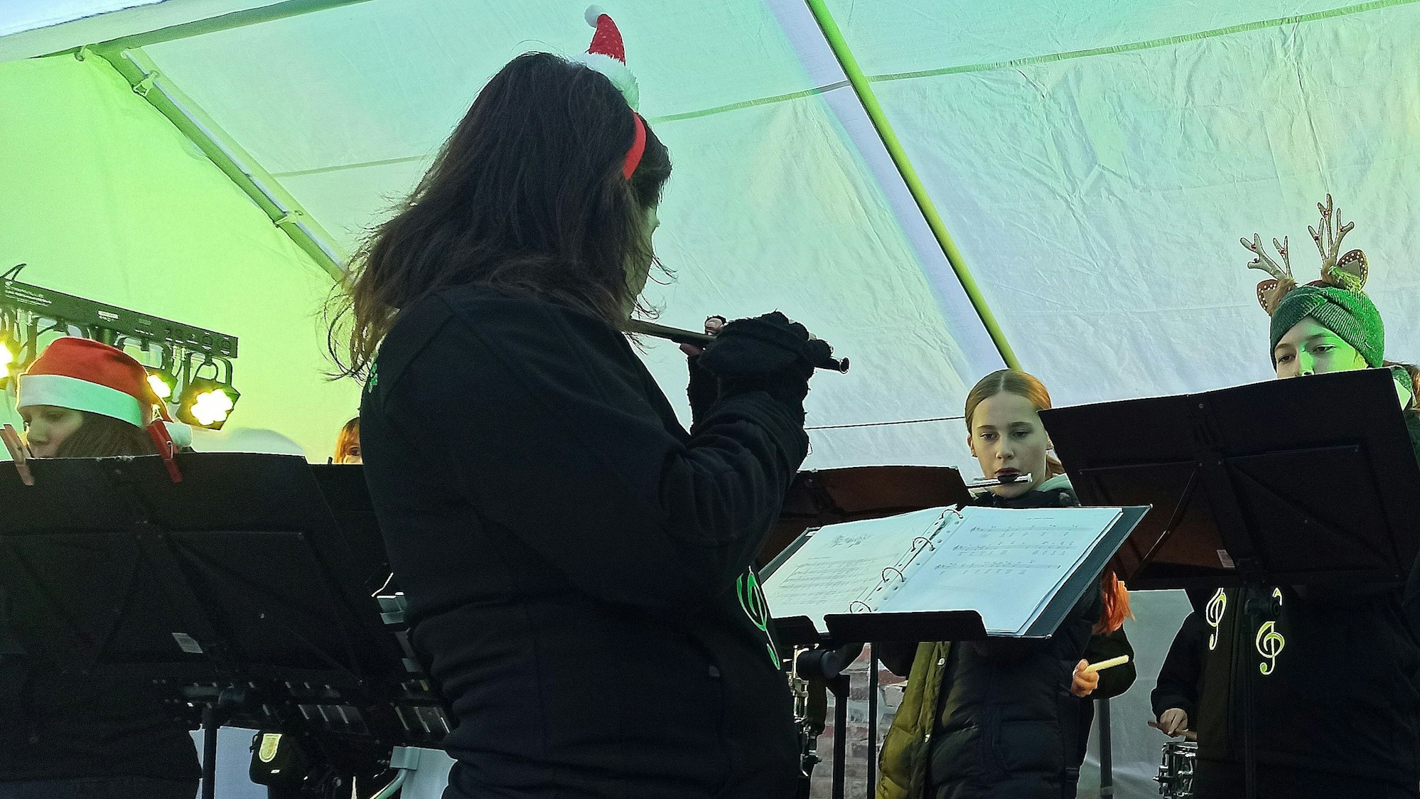 Es spielte das Tambour-Corps-Frei-Weg Heimerzheim.