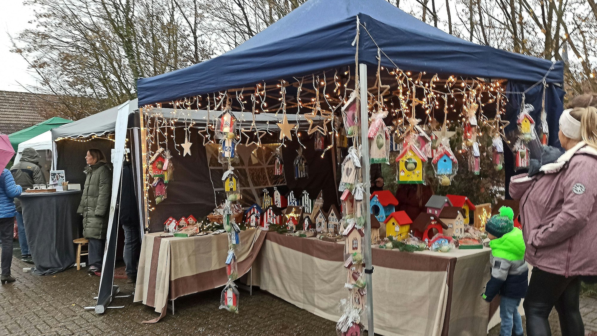 Der Weihnachtsmarkt in Heimerzheim hatte jede Menge zu bieten.