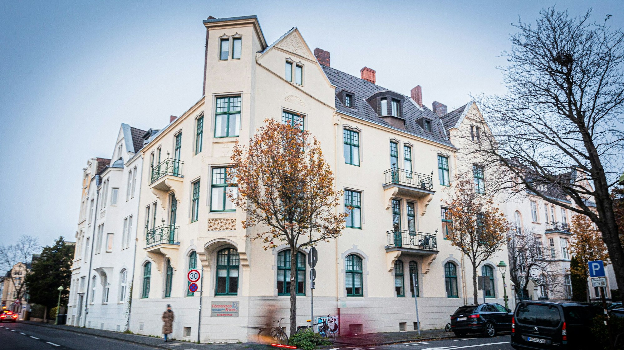 Die Stadt will das frühere Eltern-Kind-Haus des Förderkreises für krebskranke Kinder und Jugendliche kaufen