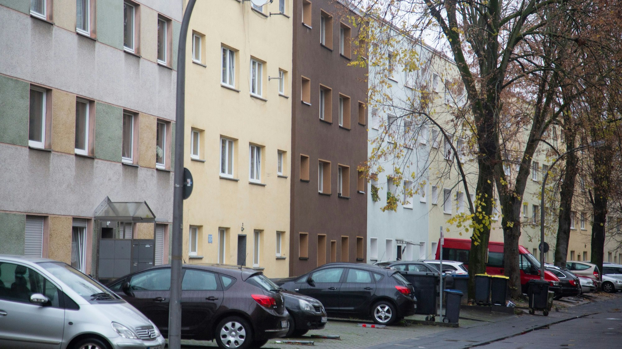 In einem Haus an der Nördlinger Straße in Höhenberg ereignete sich die Serie von schrecklichen Taten.