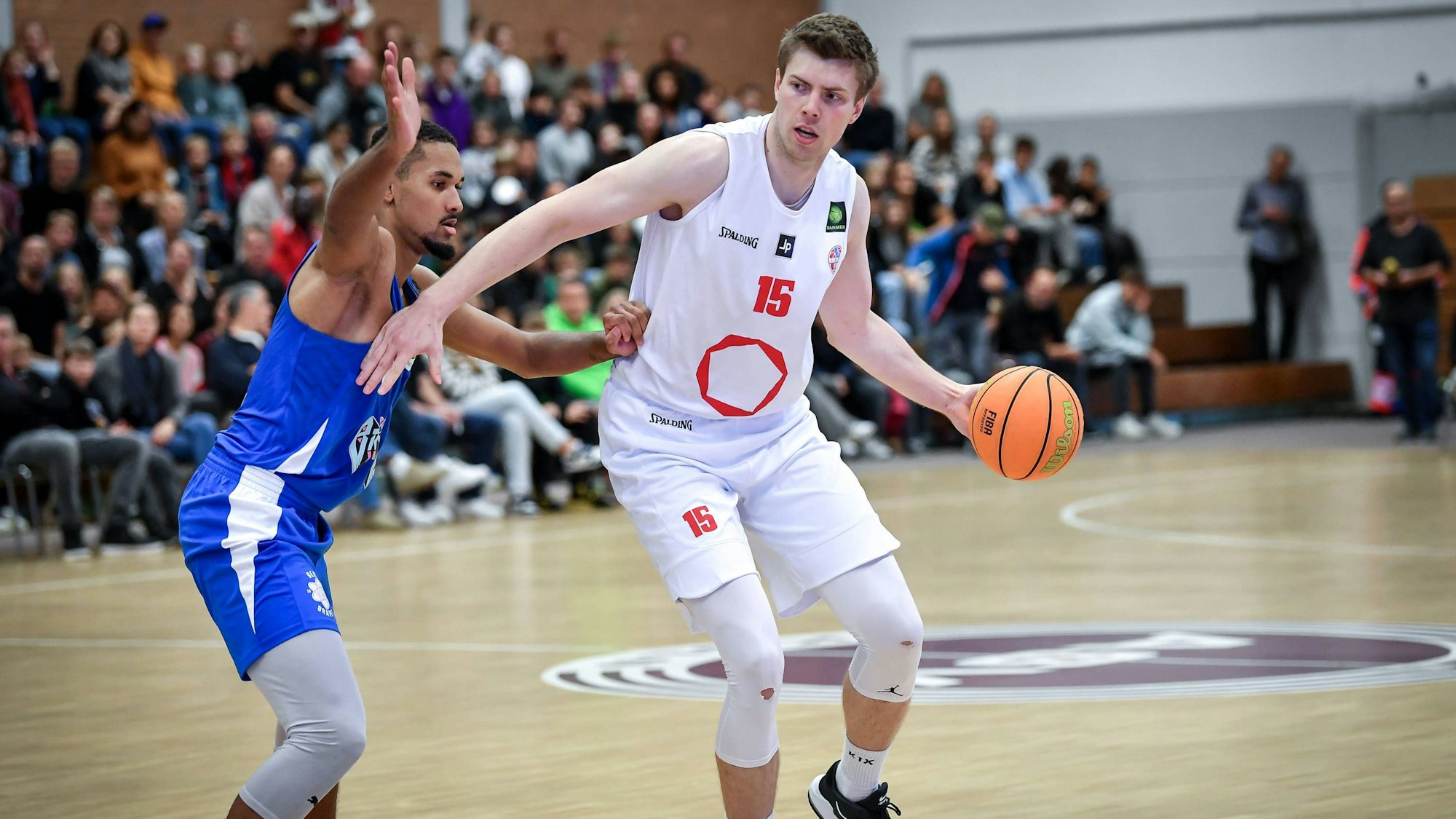 Barmer 2. Basketball Bundesliga ProB: Rheinstars Koeln vs. Berlin Braves 2000, 21.10.2023 Bjoern Rohwer RheinStars Koeln 15, Barmer 2. Basketball Bundesliga ProB: Rheinstars Koeln vs. Berlin Braves 2000 am 21.10.2023 im ASV Koeln in Koeln Nordrhein-Westfalen *** Barmer 2 Basketball Bundesliga ProB Rheinstars Koeln vs Berlin Braves 2000, 21 10 2023 Bjoern Rohwer RheinStars Koeln 15 , Barmer 2 Basketball Bundesliga ProB Rheinstars Koeln vs Berlin Braves 2000 on 21 10 2023 at ASV Koeln in Koeln North Rhine Westphalia Copyright: xBEAUTIFULxSPORTS/Mueller-Laschetx