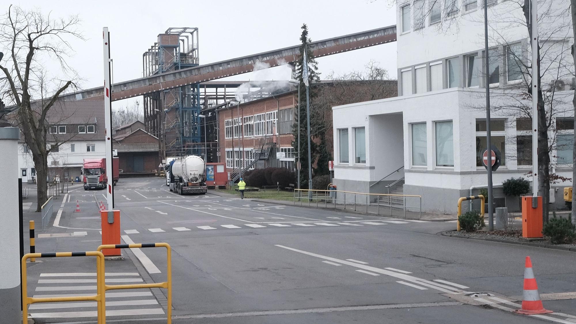 Ein Fabrikgelände.