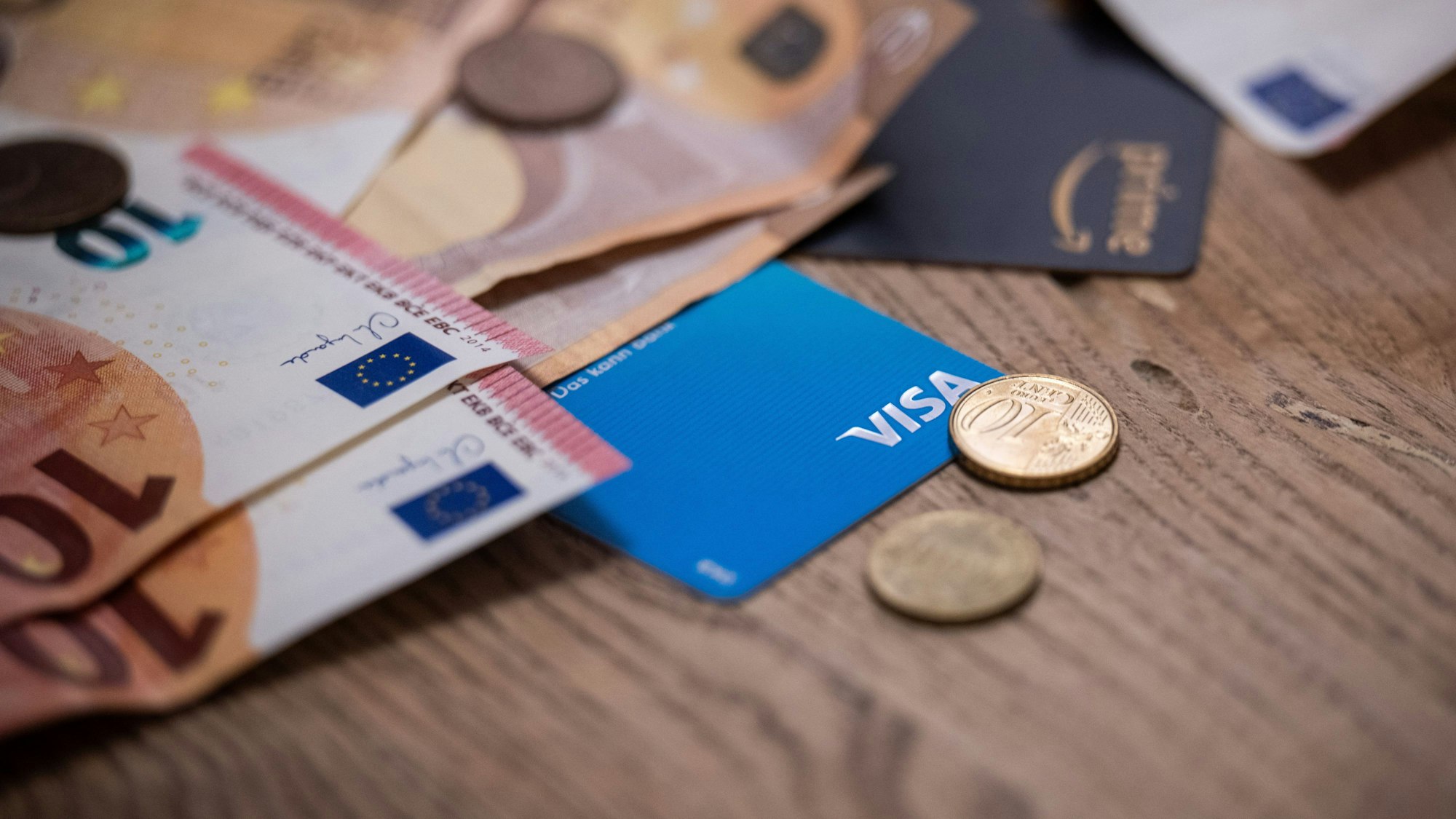 Die Wirtschaftsauskunftei Creditreform stellt den neuen Schuldneratlas vor.