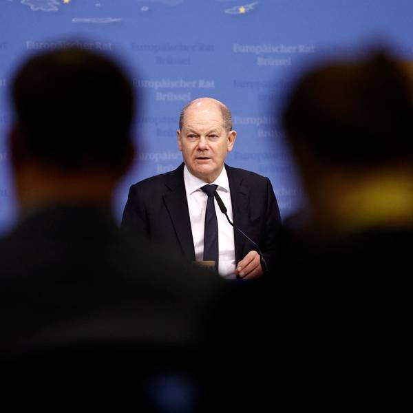 Bundeskanzler Olaf Scholz bei einer Pressekonferenz nach dem EU-Gipfel in Brüssel.