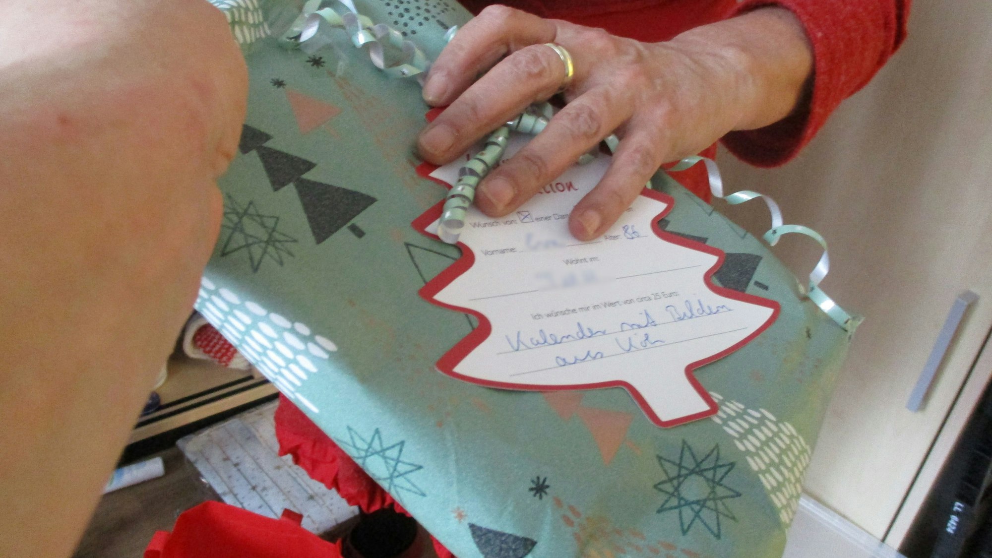 Weihnachtsgeschenke in der Diakonie Michaelshoven