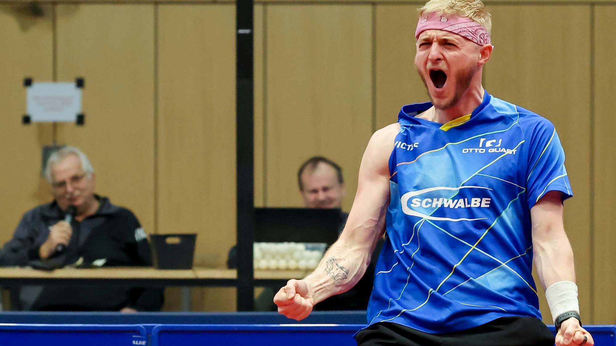 Romain Ruiz ballt die Fäuste und lässt seiner Freude nach dem Sieg freien Lauf.