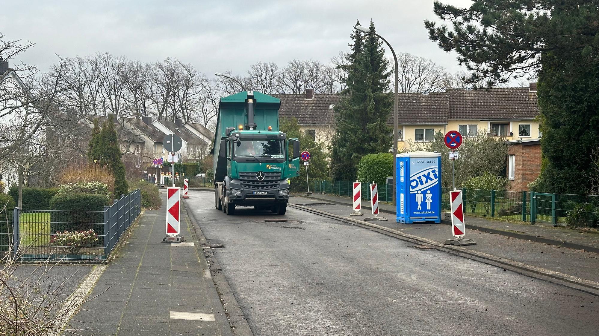 Die Berliner Straße in Sankt Augustin-Hangelar wird saniert.