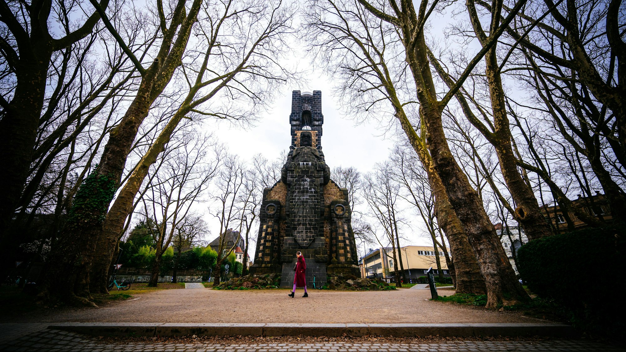 Sinnbild seiner Zeit: Die Bismarcksäule zeigt den „Eisernen Kanzler“