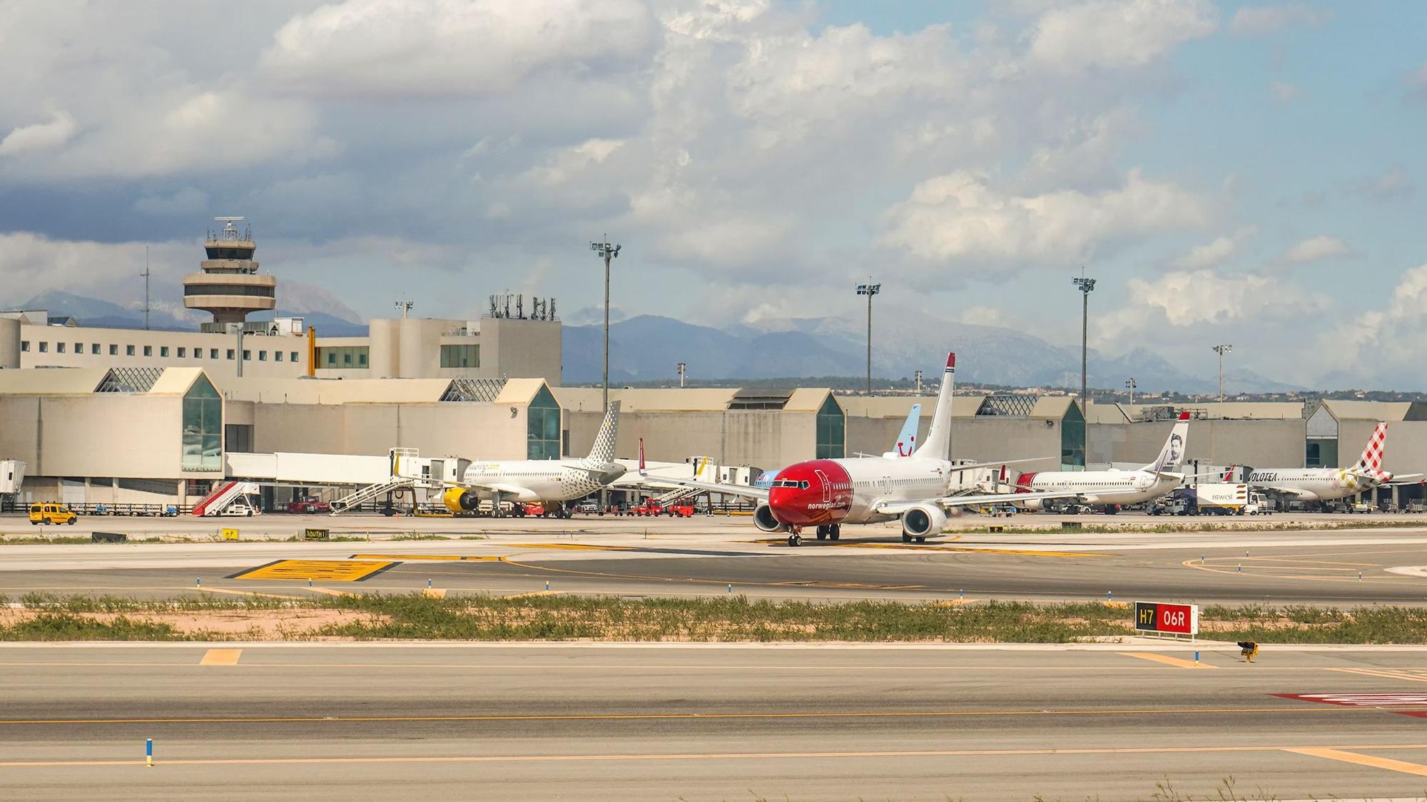Der Flughafen von Palma de Mallorca. Hier hat sich ein tödlicher Unfall mit einem deutschen Urlauber ereignet (Symbolbild).