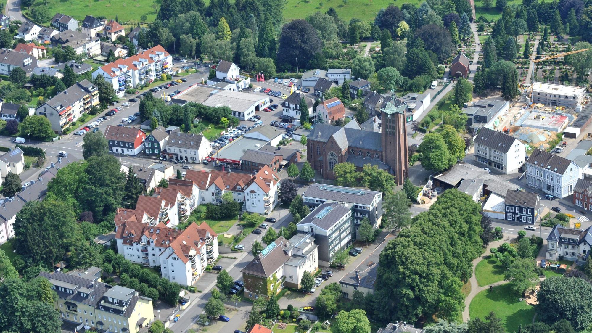 Burscheids Innenstadt aus der Luft