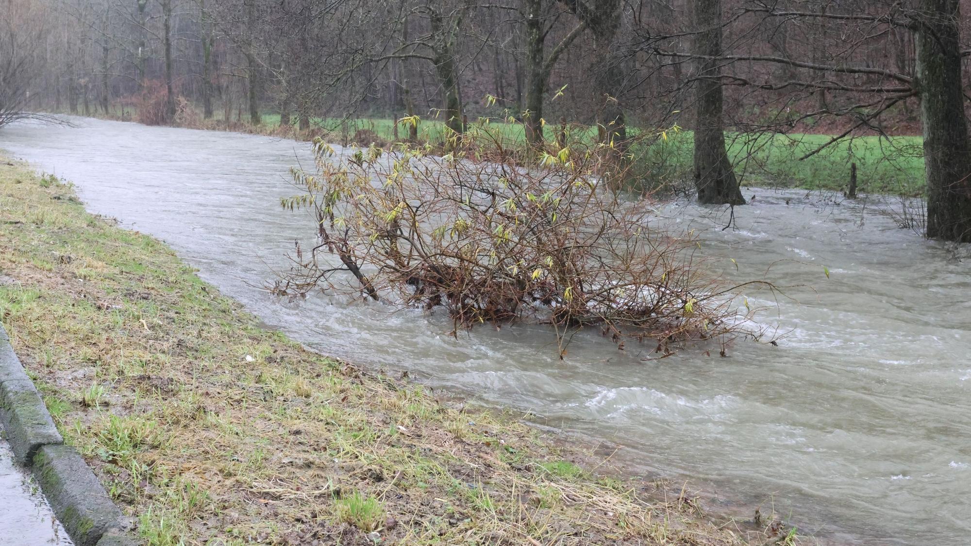 Aggerhochwasser in Rebbelroth.