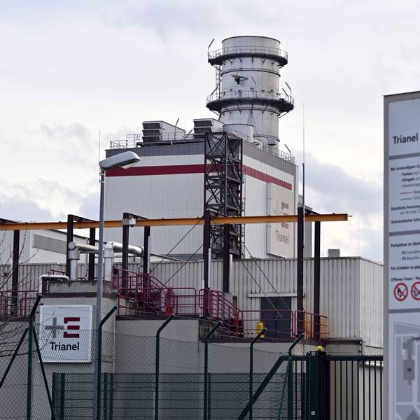 Das Trianel Gaskraftwerk. Im Gaskraftwerk in Hamm-Uentrop sind drei Arbeiter verletzt und mit Hubschraubern in Kliniken geflogen worden.