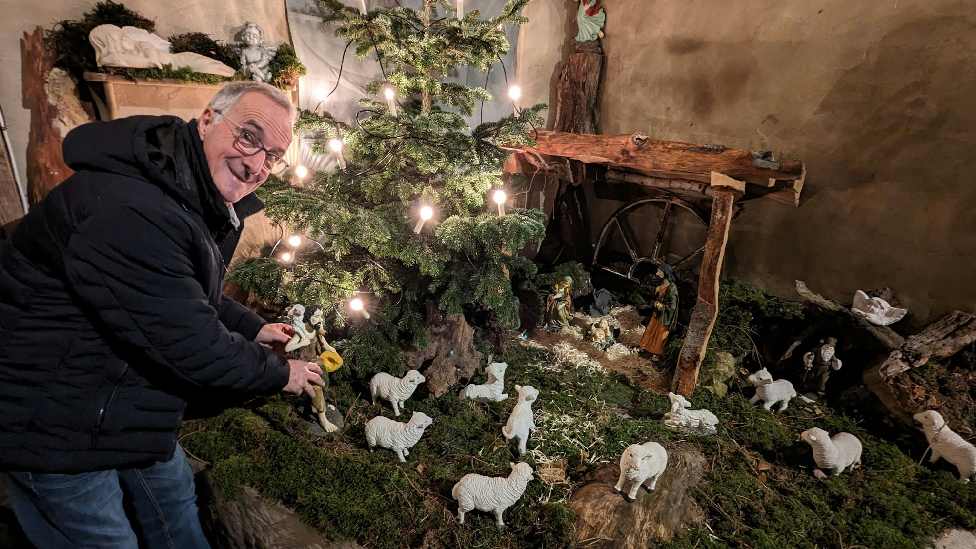 Außenkrippe in Kall-Golbach von Alfons (Foto) und Anita Klöcker.