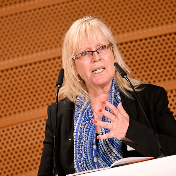 ARCHIV - 07.11.2022, Berlin: Susanne Schröter, Ethnologin, spricht beim Kongress «Wokes Deutschland - Identitätspolitik als Bedrohung unserer Freiheit?» (zu dpa: «Islamforscherin sieht «beunruhigende Allianzen» bei Antisemitismus») Foto: Britta Pedersen/dpa +++ dpa-Bildfunk +++