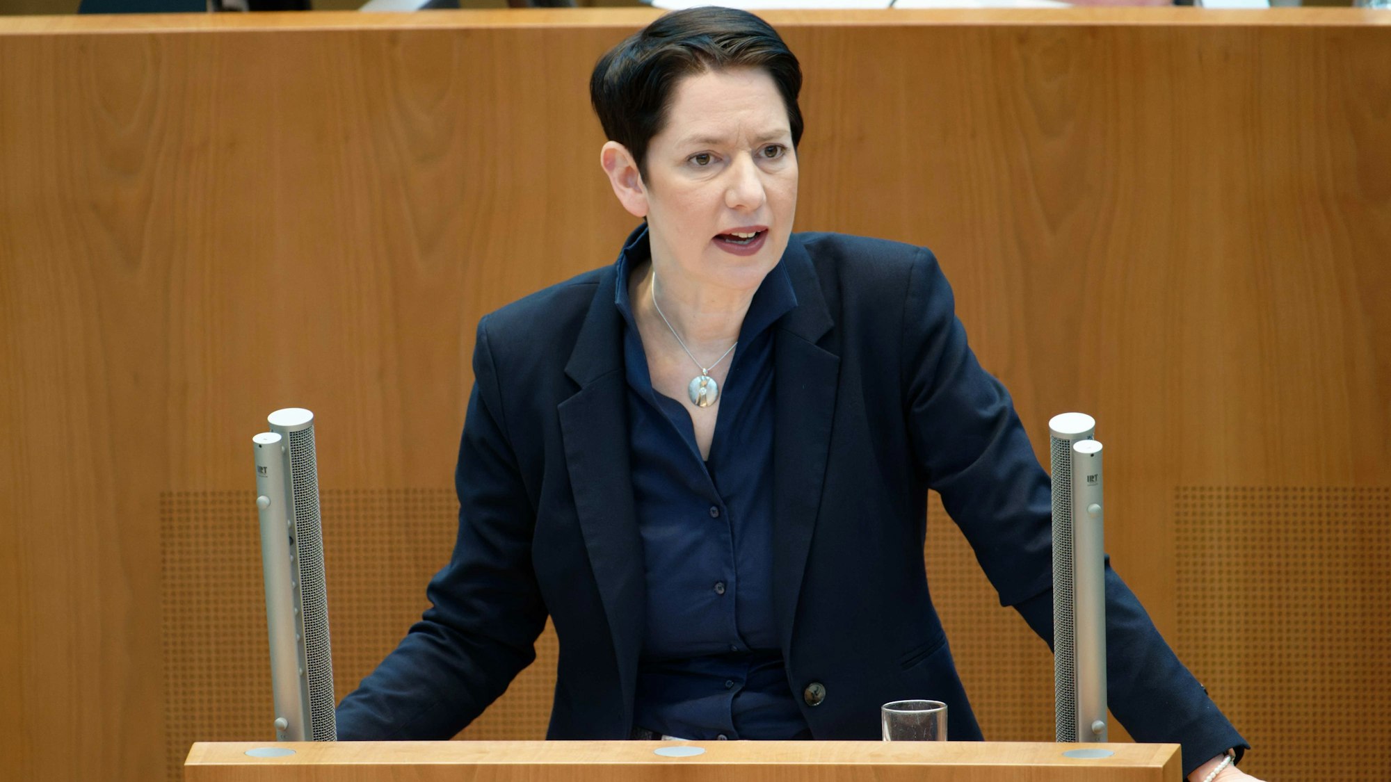 Silke Gorißen, Ministerin für Landwirtschaft und Verbraucherschutz (CDU), spricht bei der Plenarsitzung. (Archivbild)