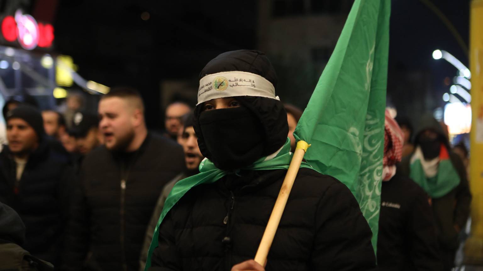 Palästinensische Hamas-Anhänger protestieren