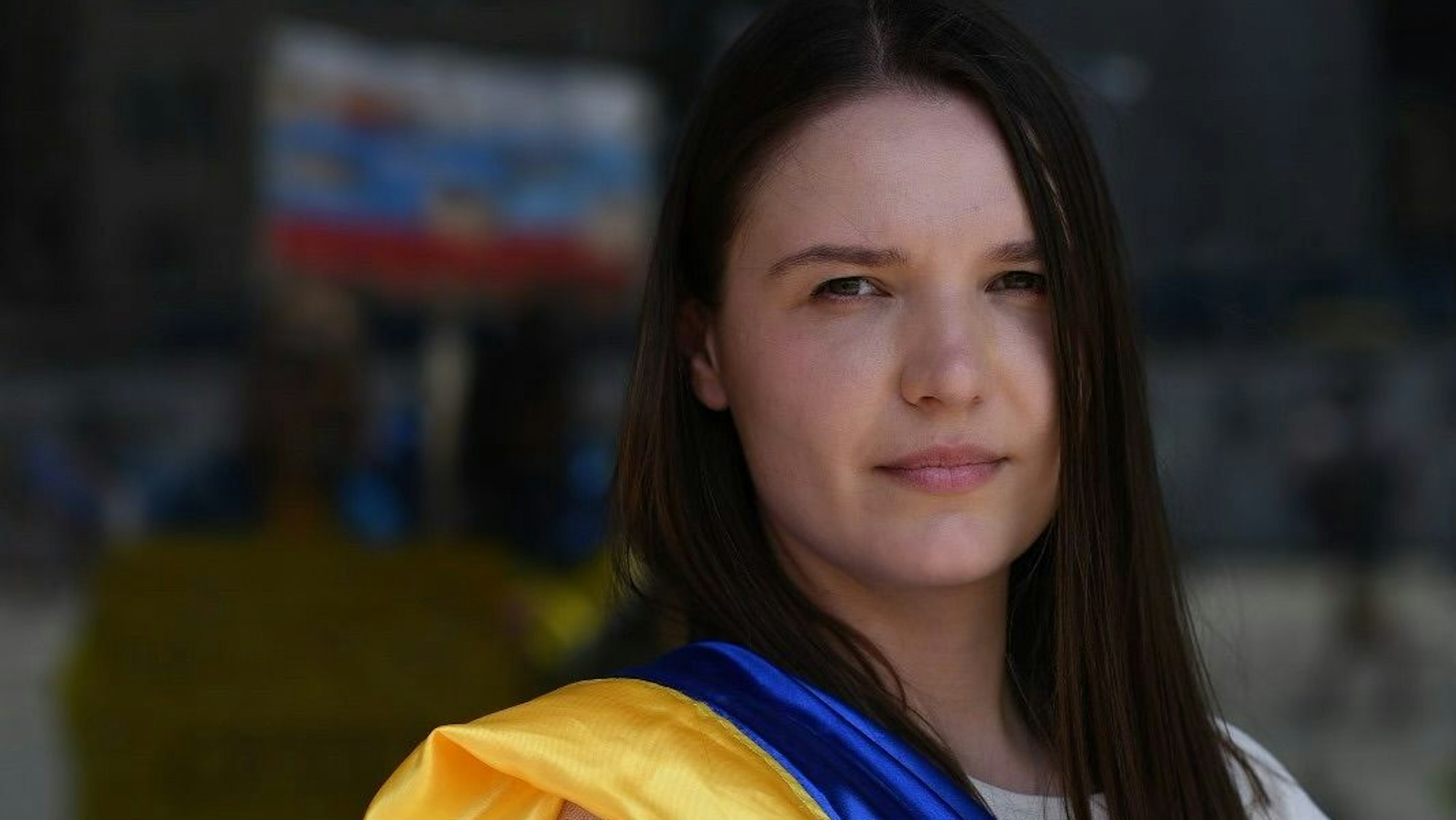 Julia Chenusha, Leiterin des Kölner Vereins Blau-Gelbes Kreuz