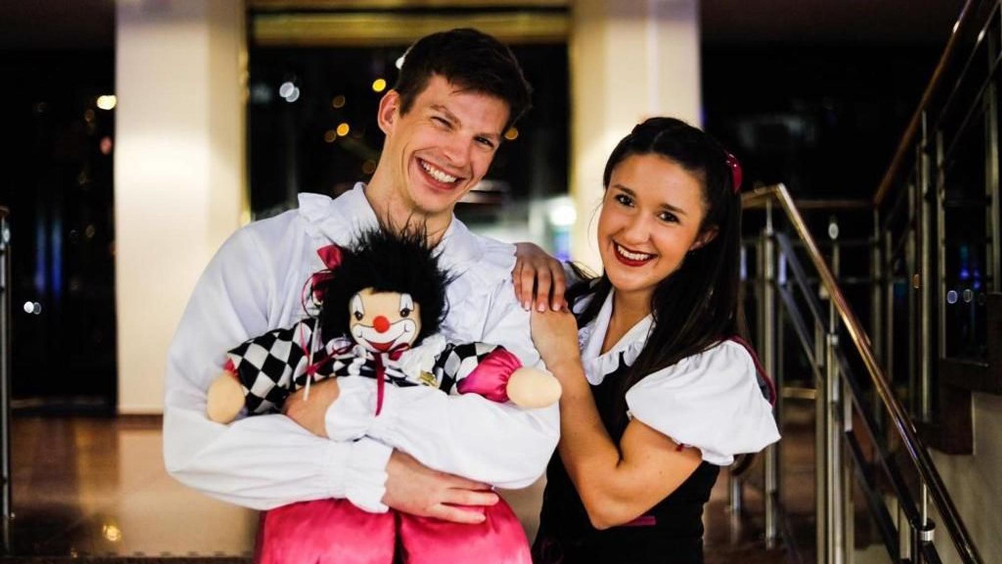 Yvonne Küsgen und Felix Kierspel von der Tanzgruppe „De Höppemötzjer“