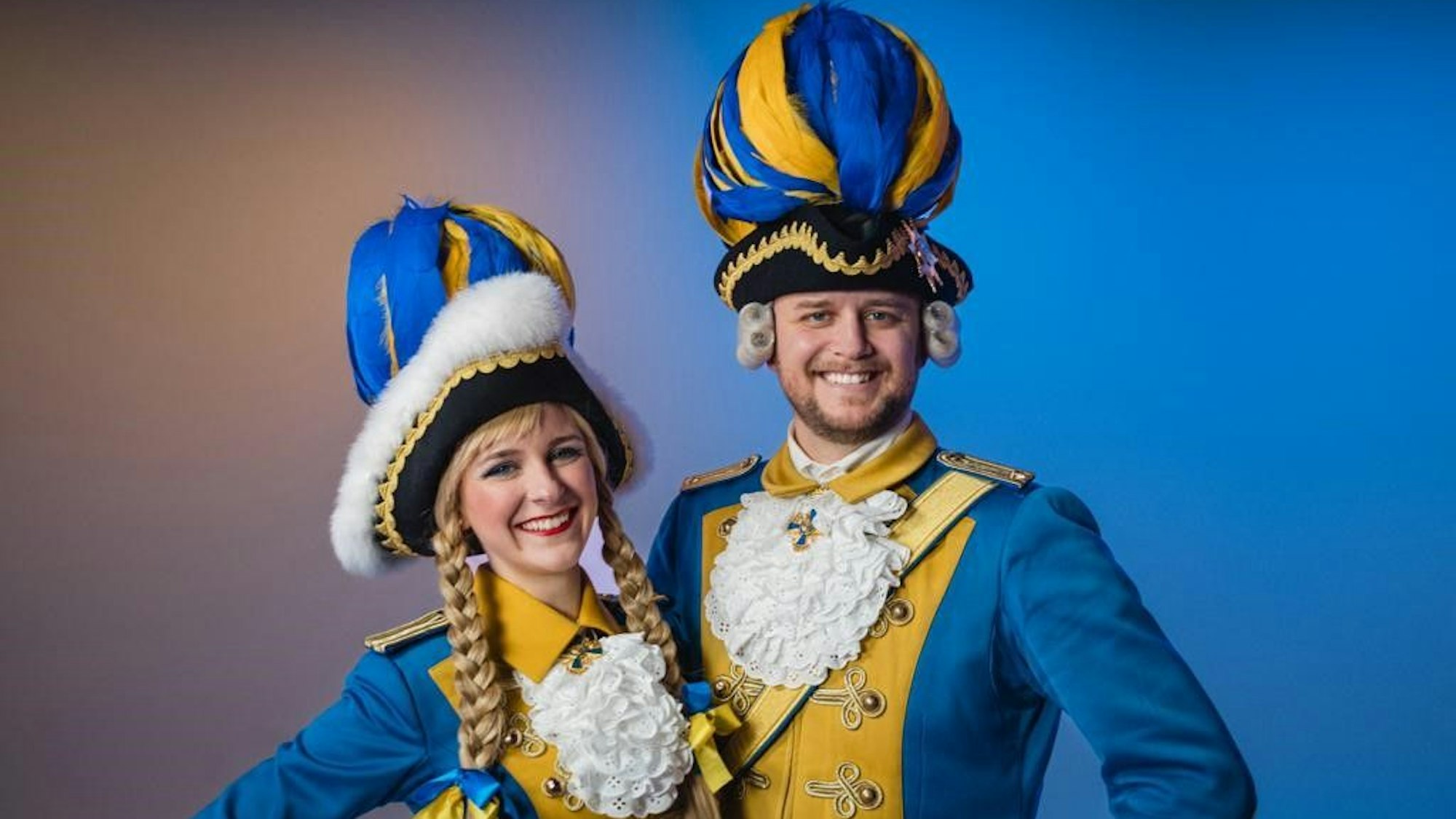 Selina Jauch und Christopher Wallpott von der Bürgergarde „blau-gold“.