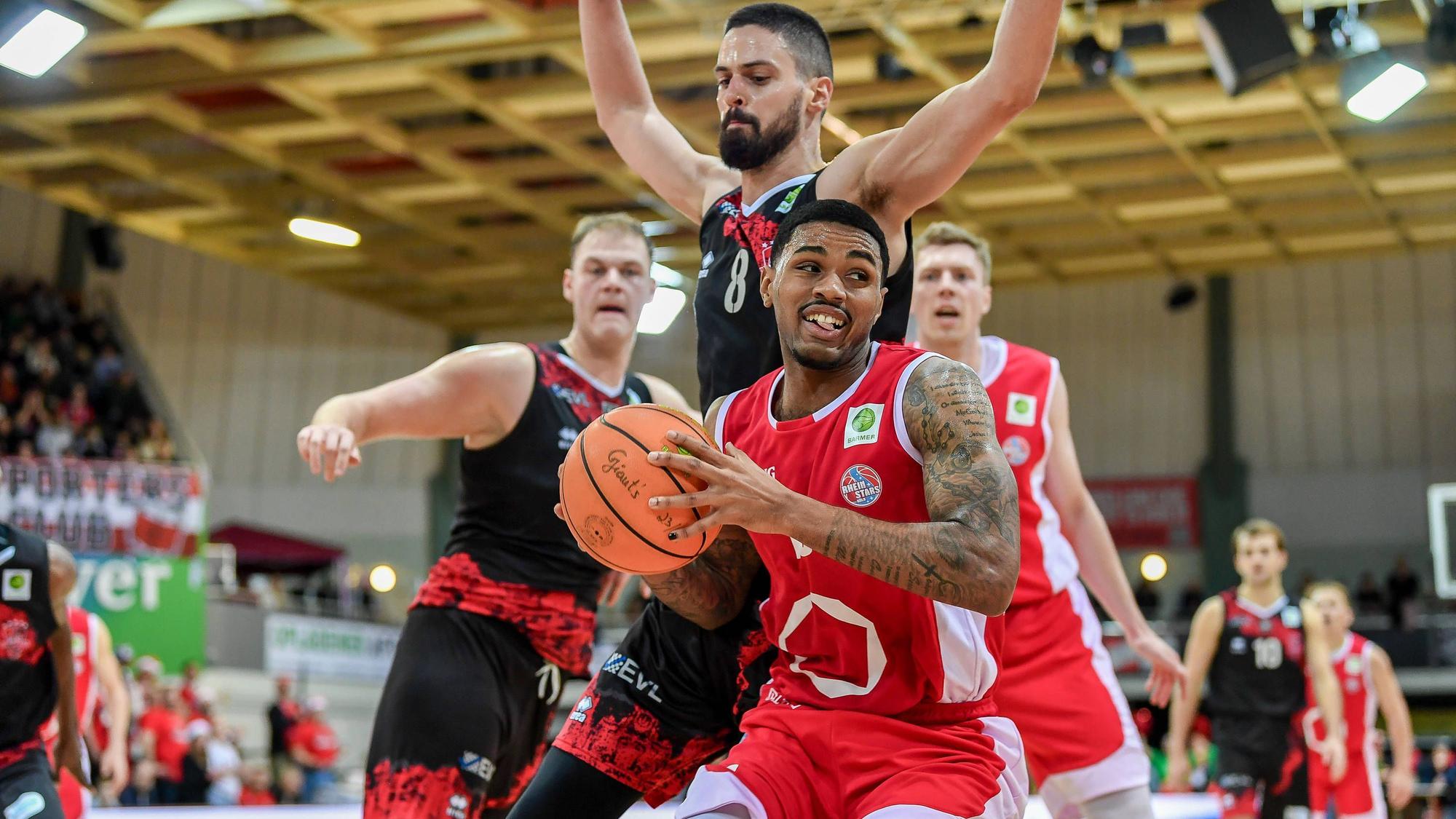 Barmer 2. Basketball Bundesliga ProB: Bayer Giants Leverkusen vs. Rheinstars Koeln, 23.12.2023 Bryan Anthony Battle RheinStars Koeln 13, Barmer 2. Basketball Bundesliga ProB: Bayer Giants Leverkusen vs. Rheinstars Koeln am 23.12.2023 im Ostermann Arena in Leverkusen Nordrhein-Westfalen *** Barmer 2 Basketball Bundesliga ProB Bayer Giants Leverkusen vs Rheinstars Koeln, 23 12 2023 Bryan Anthony Battle RheinStars Koeln 13 , Barmer 2 Basketball Bundesliga ProB Bayer Giants Leverkusen vs Rheinstars Koeln on 23 12 2023 at Ostermann Arena in Leverkusen Nordrhein Westfalen Copyright: xBEAUTIFULxSPORTS/Mueller-Laschetx