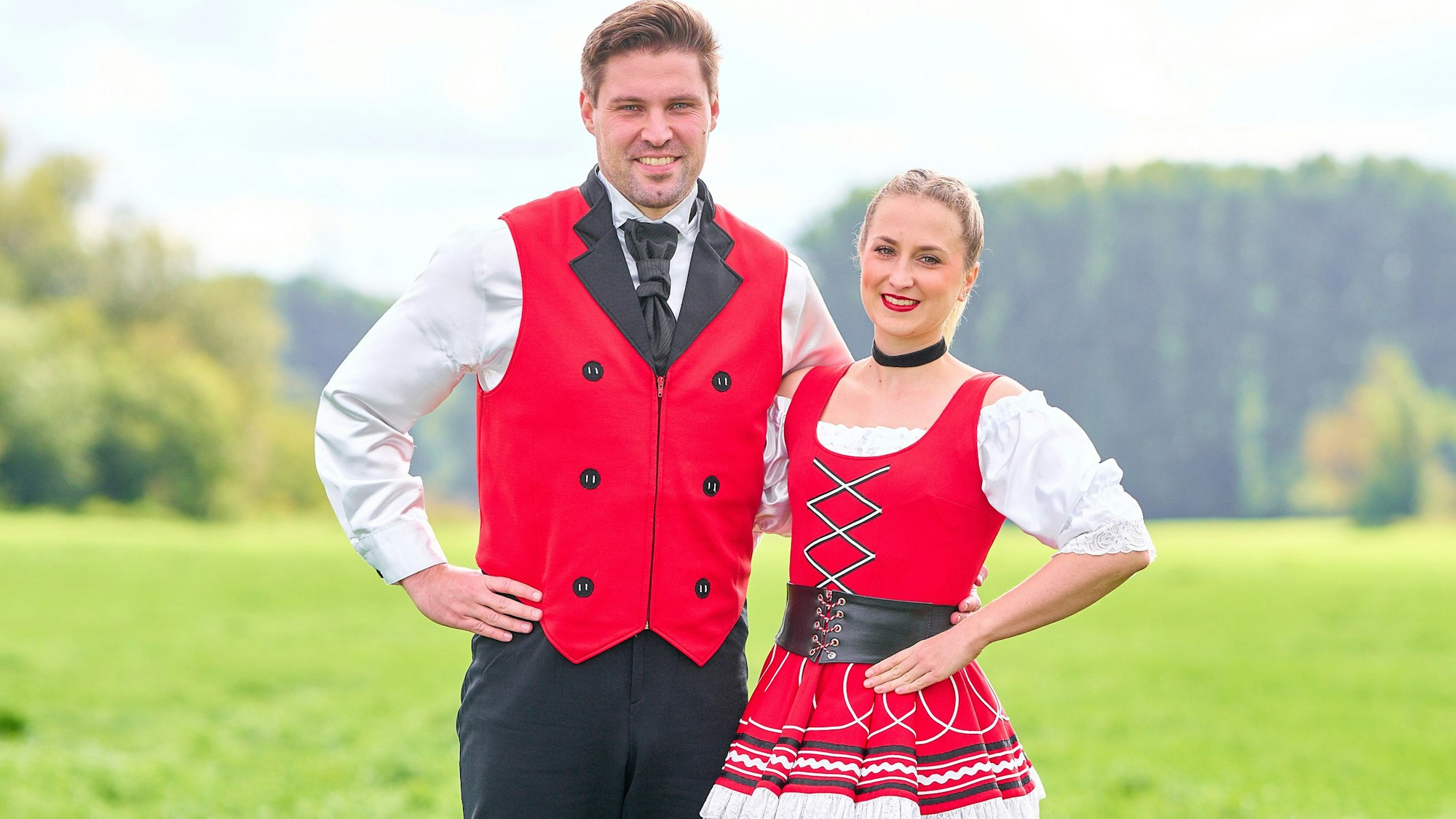 Tanzgruppe Kammerkätzchen & Kammerdiener mit Jenni Schulze und Thorben Stiebel