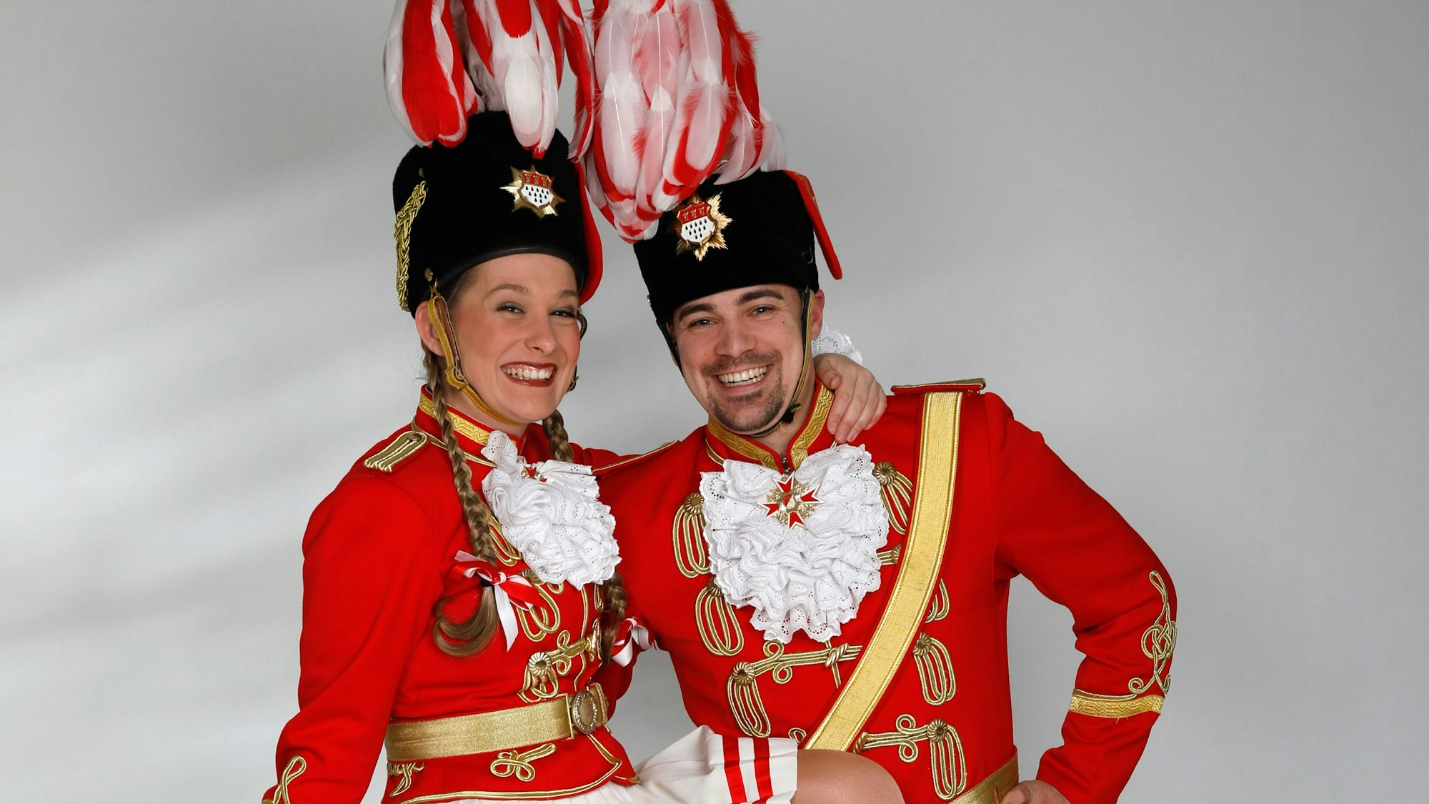 Jana Moers und Fabian Hermanns vom Kölner Husaren-Korps.