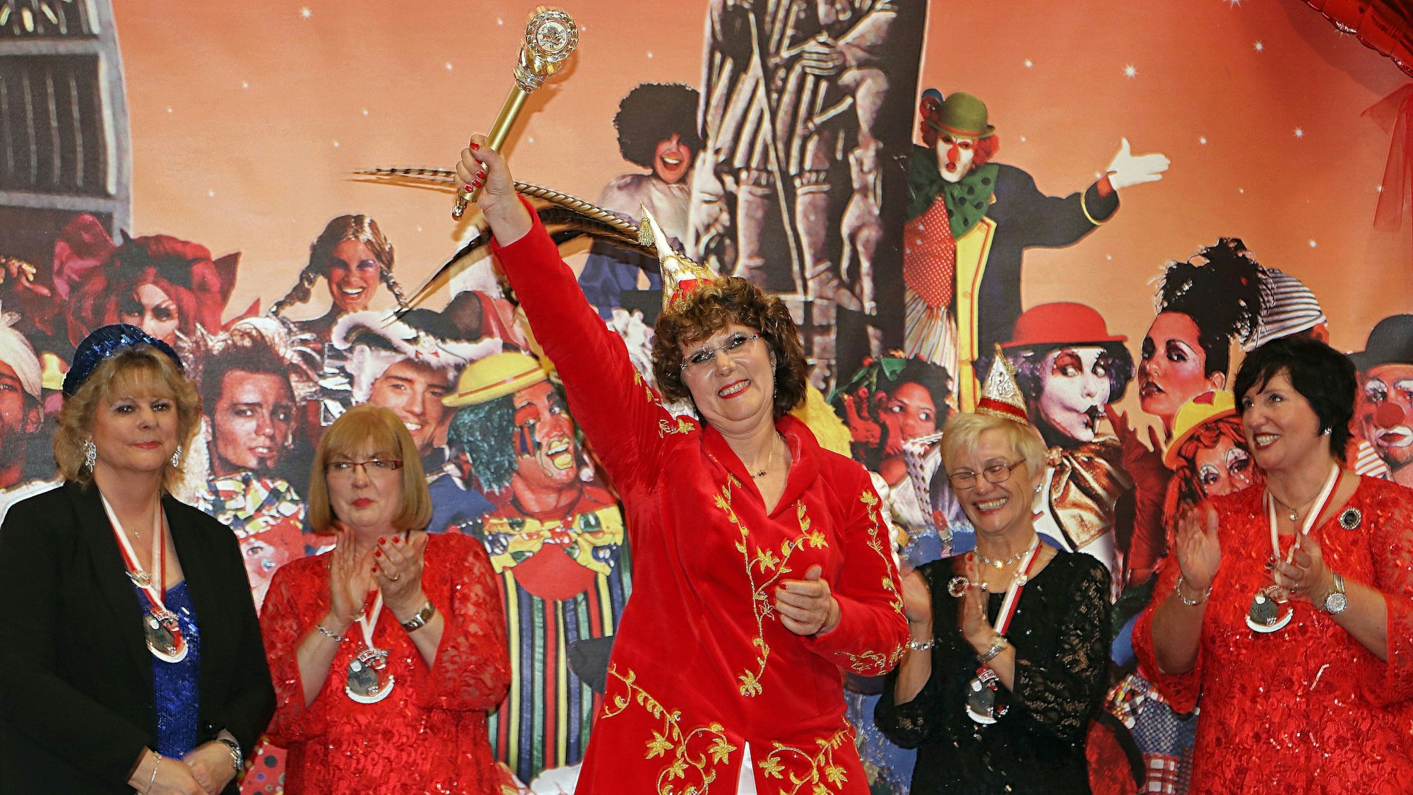 Zu sehen ist die Karnevalsprinzessin aus Hürth-Berrenrath.