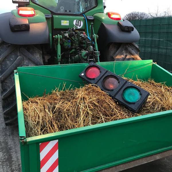 Trecker-Demo in Hürth und Köln